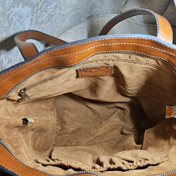 Patricia Nash Leather Tote - Picture 13 of 14